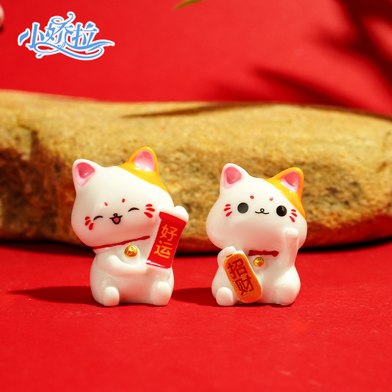 Simulación Lucky Cat Adornos de escritorio Decoraciones de consola central de automóvil Mini regalos de animales Artesanías Adornos pequeños