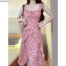 碎花吊带连衣裙女夏季新款荷叶边收腰显瘦茶歇裙设计感裙