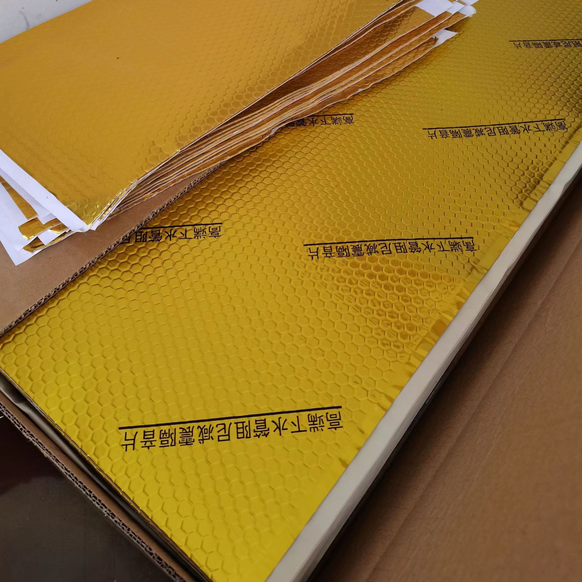 b3c4b89726537653c67a10b0f800ce