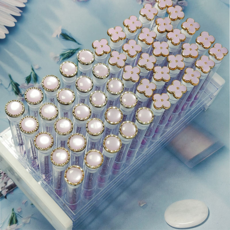 Cat-Eye Transparent Test Tube Disposable Eyelash Brush, Spiral Portable Eyelash Applicator, Individually Packaged Crystal Makeup Comb
