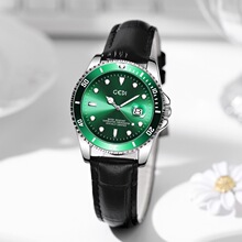 ���ݸ����������Ůʱ�з�ˮҹ������ʯӢ��ֱ����ˮ���ֱ����