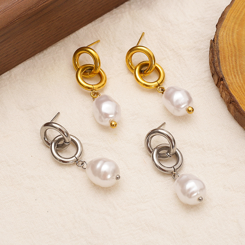 Orecchini a cerchio doppi con perle gioielli eleganti donna_voghion.com