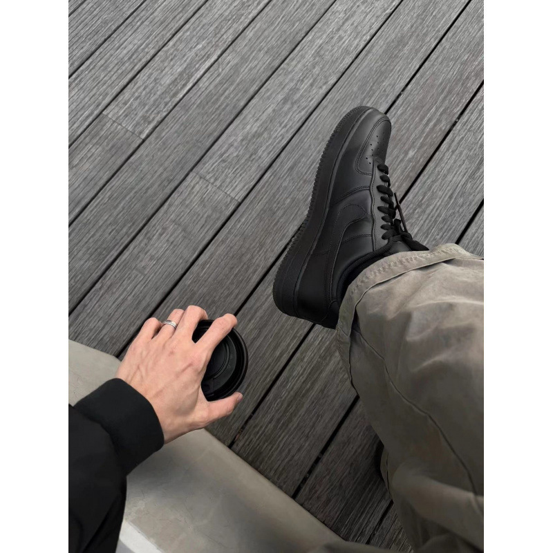オリジナル純白エアフォースワン AF1 ブラックウォリアー男性と女性のクラシックロートップ白靴カップルカジュアルスポーツシューズ|undefined