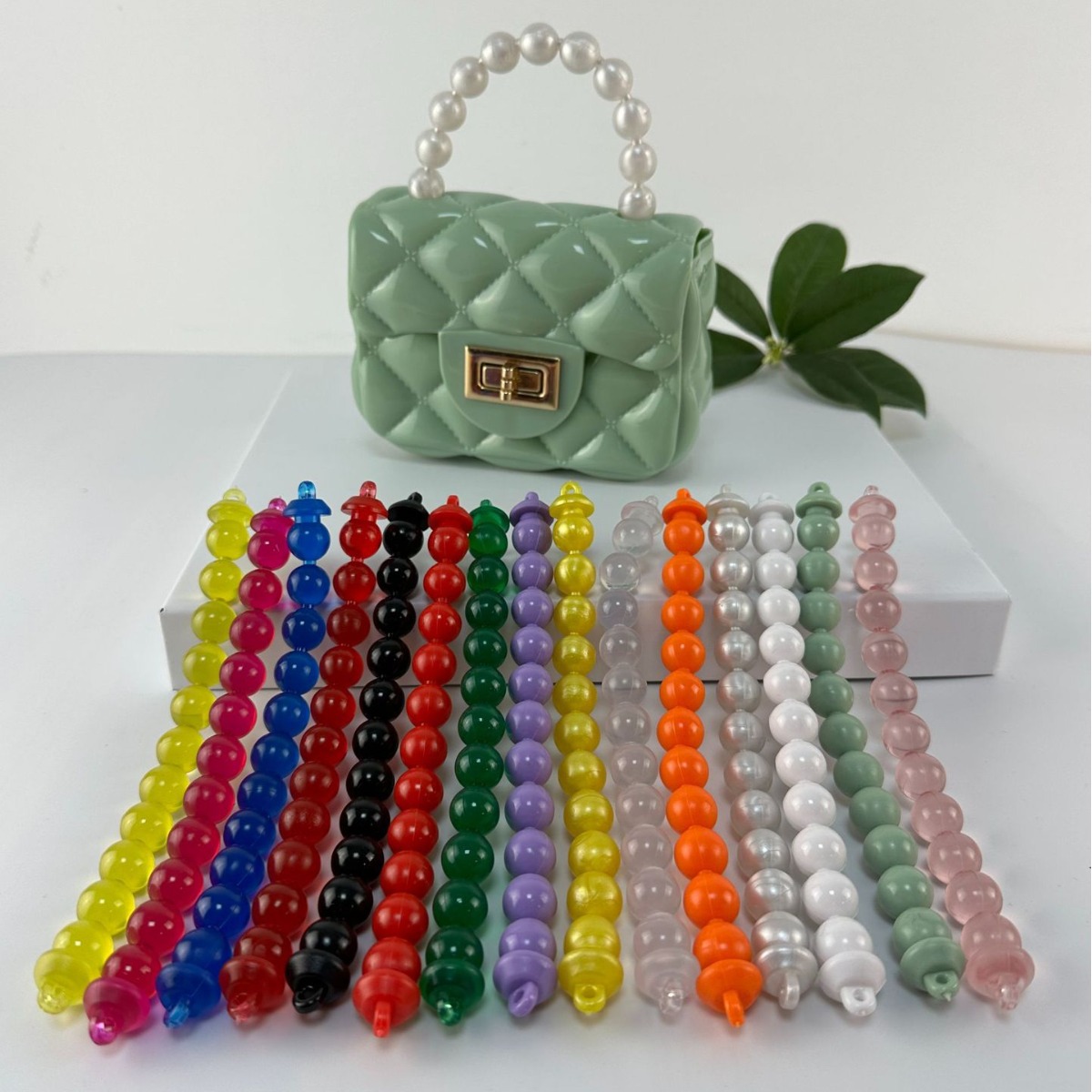 [Perla única] Bolso pequeño con mango de perlas para mujer 2024 nuevo bolso de gelatina de nicho de moda estilo occidental