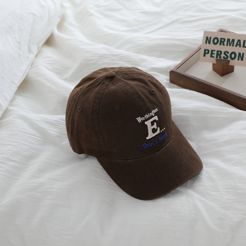 Sombreras infantiles coreanas bordadas letras extranjeras para niños y niñas sombreros de béisbol de sombra casuales generales