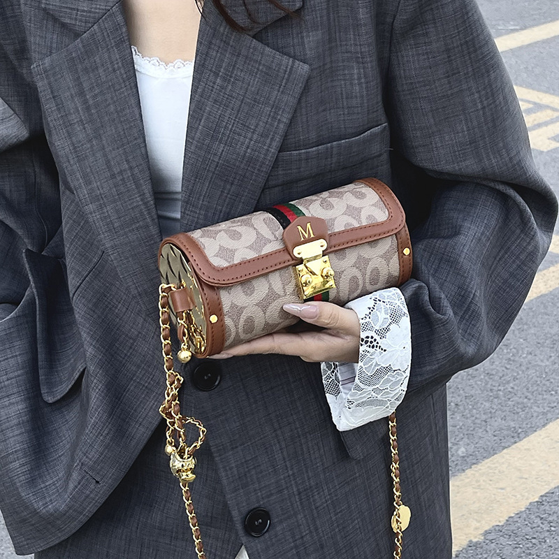 女性のためのハイエンドの小さなバッグ 2025 新しい円筒形バッグフレンチ携帯電話バッグショルダーバッグ多用途スプライシングとクロスボディバッグ|undefined