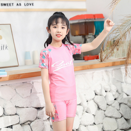Quick-drying children's swimsuits for boys and girls new small and medium-sized split baby girls swimwear and trunks set wholesale