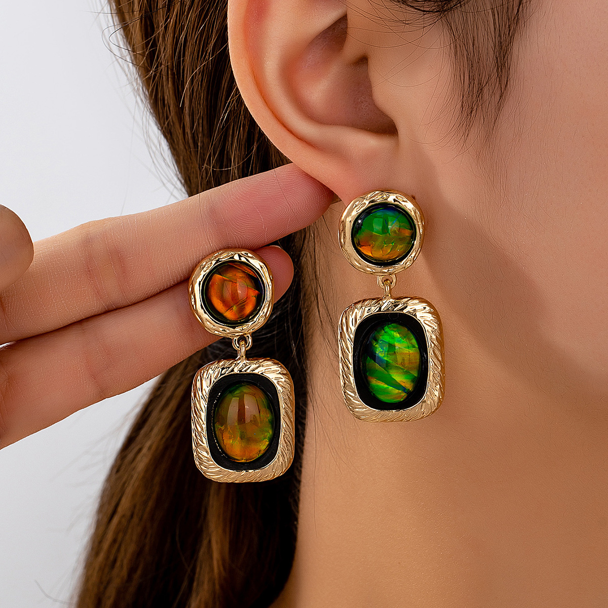 Cross-Border Retro Style Light Luxury Art Fashion Gold Tone Fantasy Gemstone Colorful Geometric Design Pendant Earrings for Women