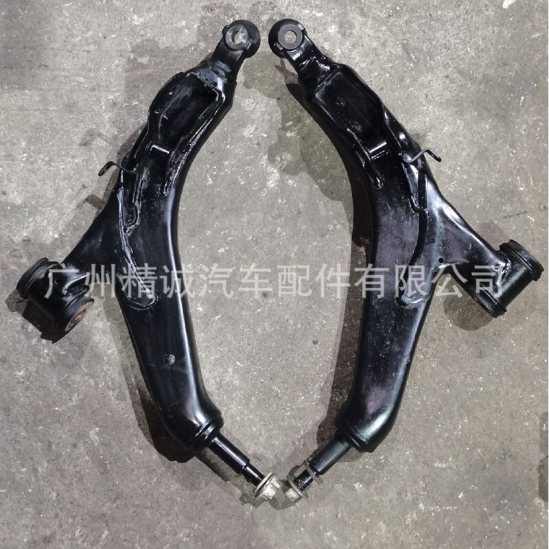 Suitable for 12Th Generation Crown Front Lower Swing Arm, 12Th Generation Crown Dismantling Parts, Original Car Used Car Parts Suitable for 12Th Generation Crown Front Lower Swing Arm, 12Th Generation Crown Dismantling Parts, Original Car Used Car Parts
