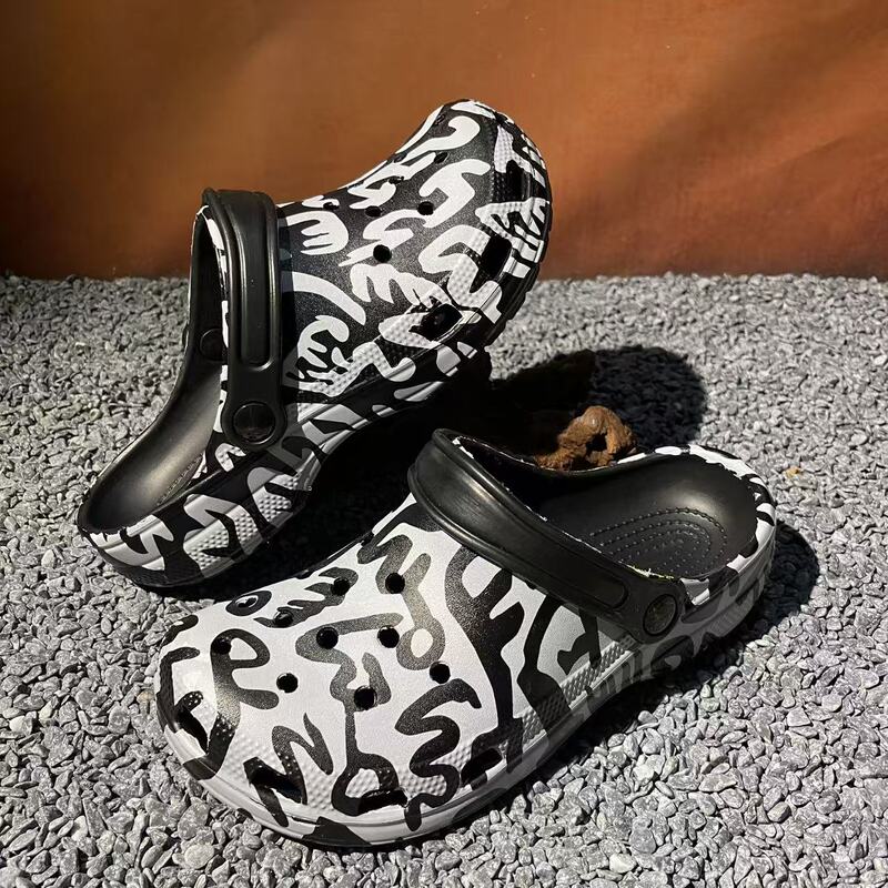 Cross-Border Summer Outdoor Wear Beach Letter-Printed Shoes, Closed-Toe Sandals, Men's Soft-Soled Hollow Sandals, Summer Clogs Cross-Border Summer Outdoor Wear Beach Letter-Printed Shoes, Closed-Toe Sandals, Men's Soft-Soled Hollow Sandals, Summer Clogs