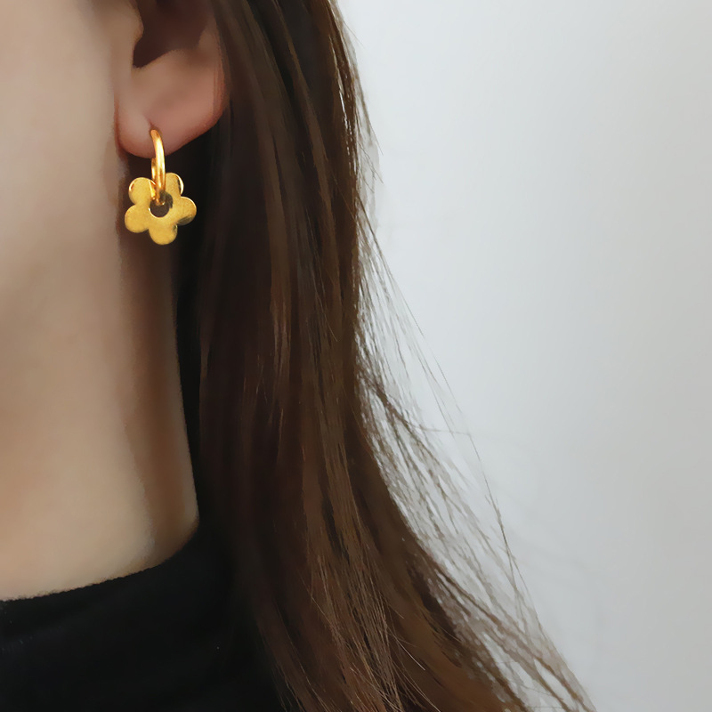 日韓ins小清新幾何梅の花が個性的で太いチェーンのネックレスが簡単で、ブレスレットの3点セットのアクセサリーセットの女性です。|undefined