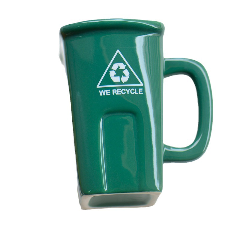 Basura taza de café cerámica femenina lujo ligero divertido agua niños extraña en forma té