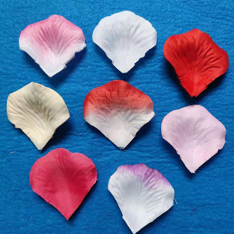 Simulated rose petals