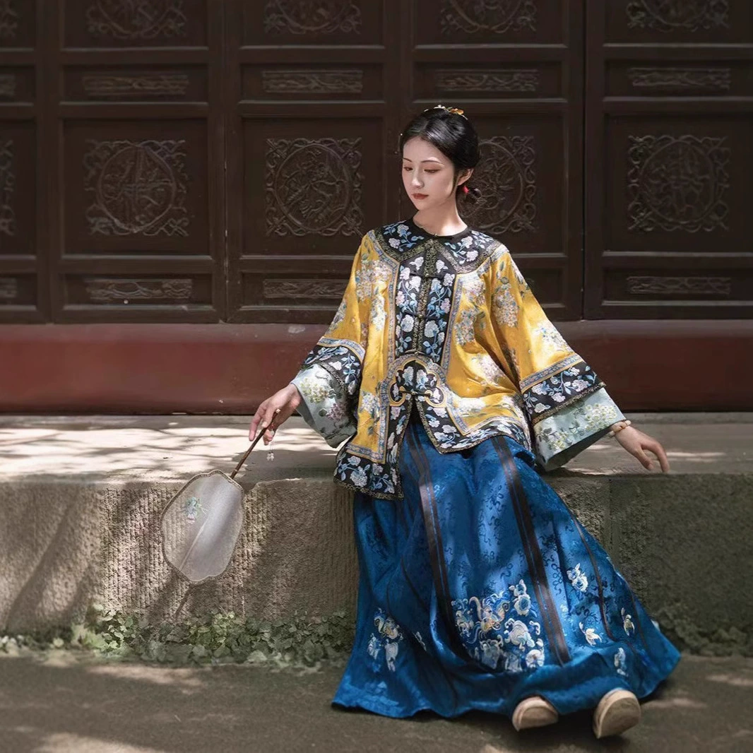 Qiong Hua имитирует Запретный город с принтом флага династии Цин Qionghua конское платье китайский стиль Qinghan женская одежда топ и платье с конским лицом