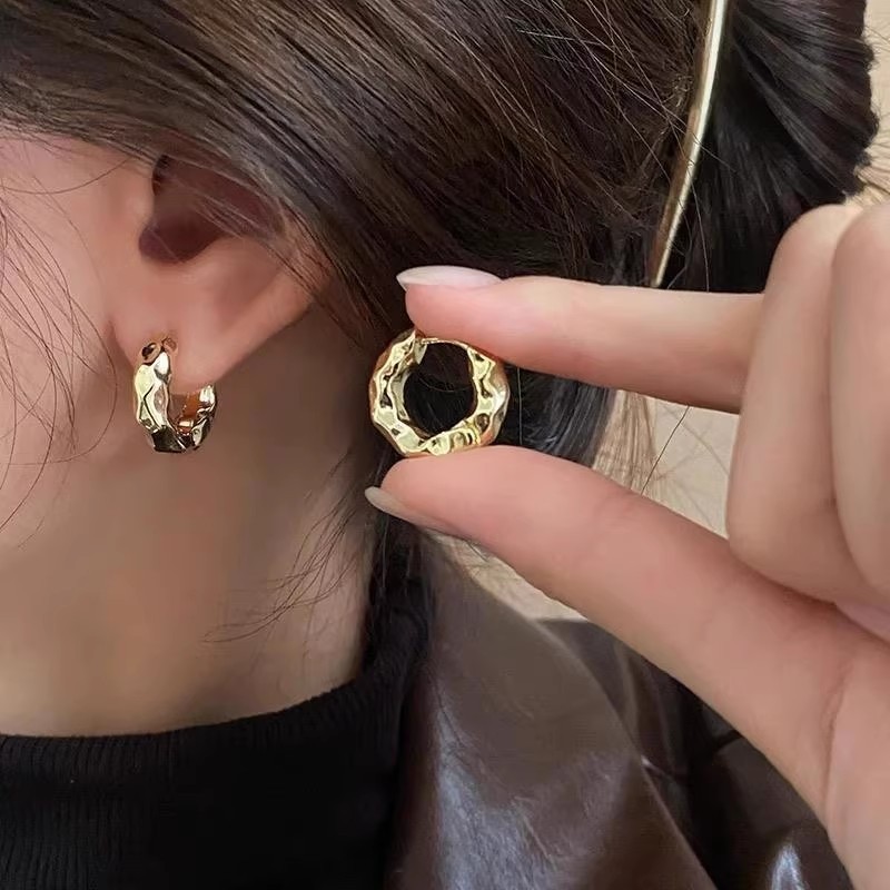 Pendientes de circón súper flash de alta calidad con aguja de plata 925 Pendientes de estilo explosivo de temperamento exquisito de lujo ligero femenino Pendientes de primavera y verano al por mayor