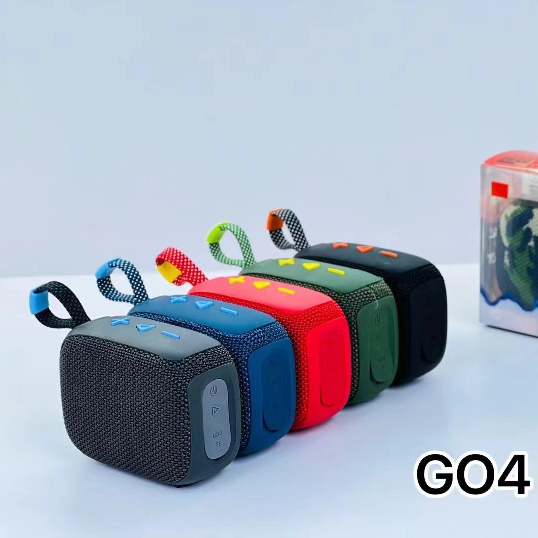 Ventas transfronterizas calientes nuevas GO4 portátiles inalámbricos Bluetooth audio subwoofer de alta calidad de sonido tarjeta de enchufe para correr al aire libre