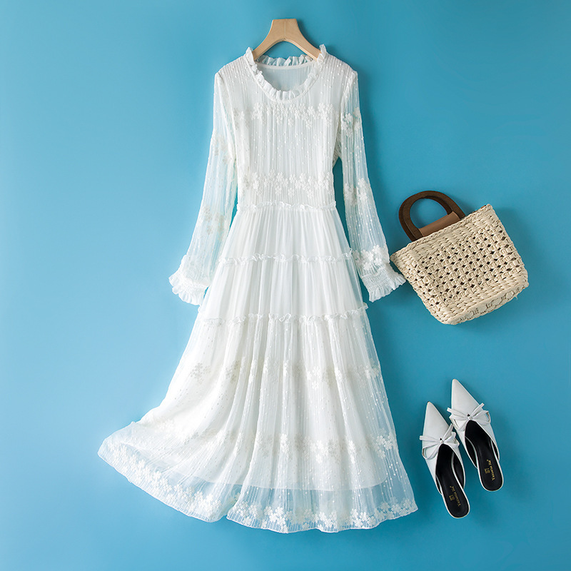 Silk Beach-Style Mid-Length Dress for Women, New Holiday Style Embroidered Floral Long-Sleeve White Silk Dress, Slim Fit
