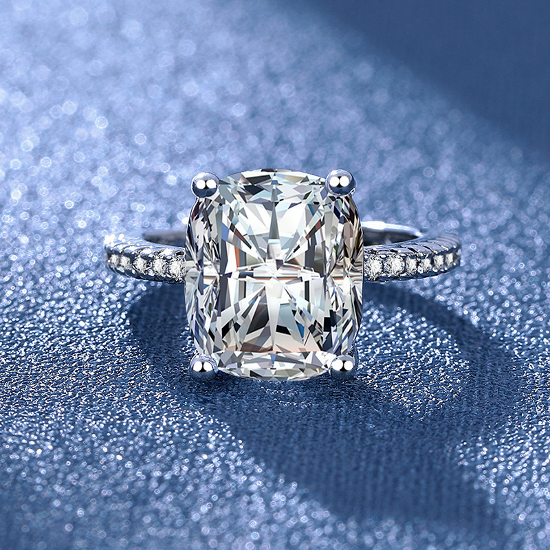 Wish Hot Sale New Flash Diamond Square Princess Ring Women's European and American Fashion Engagement Proposal Diamond Ring Ring Hand Jewelry