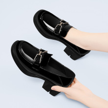 (断码不补)超软乐福鞋漆皮皮鞋女2024春季新款英伦风百搭一脚蹬
