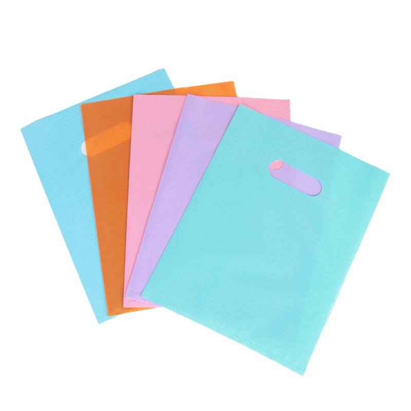 PE color bolsas de plástico en blanco logotipo imprimible ropa accesorios bolsa de compras bolsa de regalo tienda de gafas embalaje
