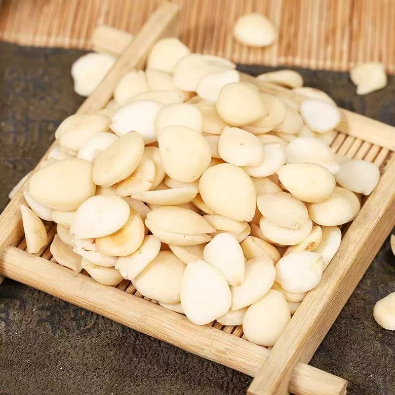 Sweet Almond Kernels Xing Ren Prunus armeniaca Peeled Dried Seeds for Baking Tea and Congee 500g specifications