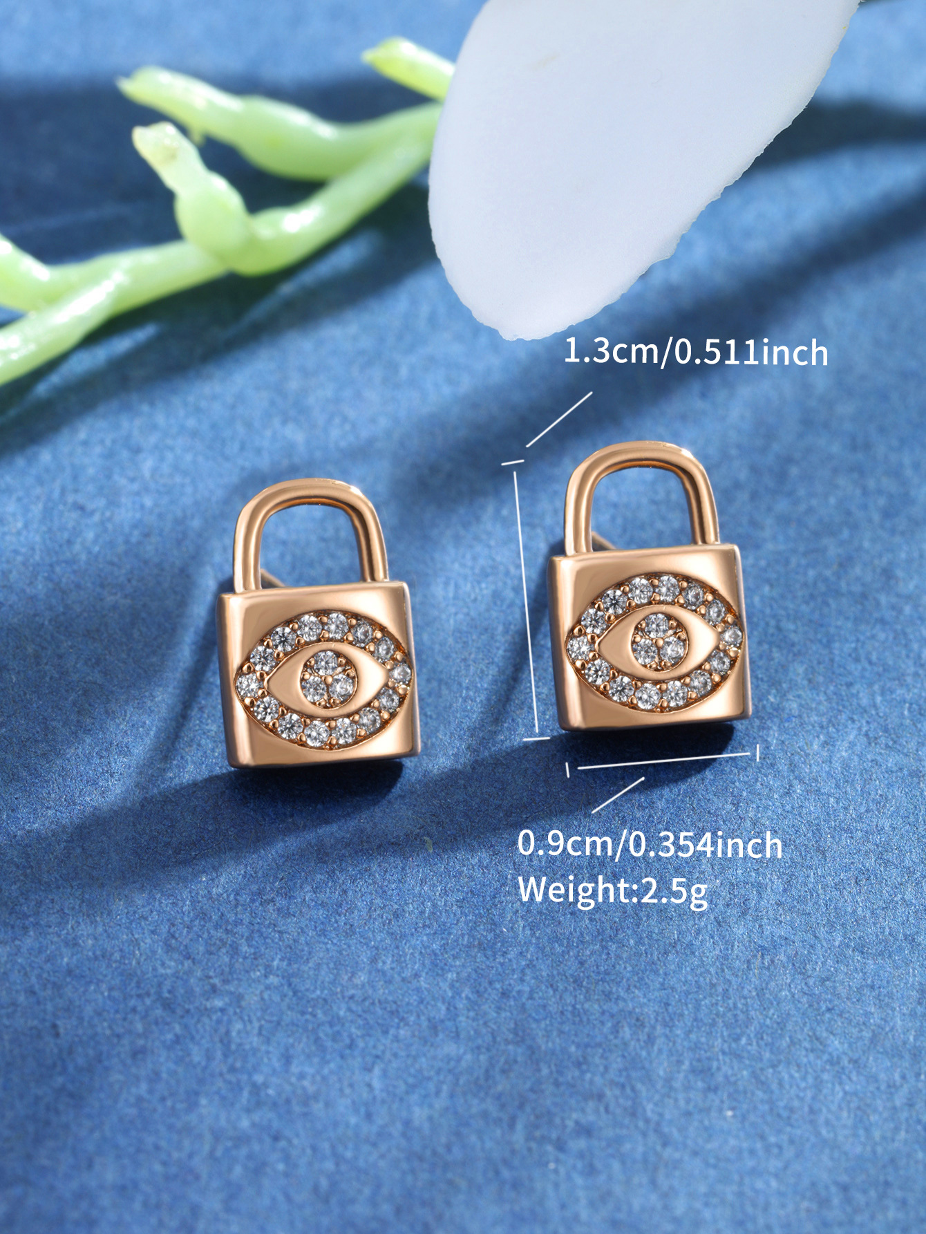 Joyería Xuping, moda japonesa y coreana, pequeña y encantadora cerradura geométrica, orejetas de amor, nicho, lujo ligero, orejetas de alta calidad para mujeres