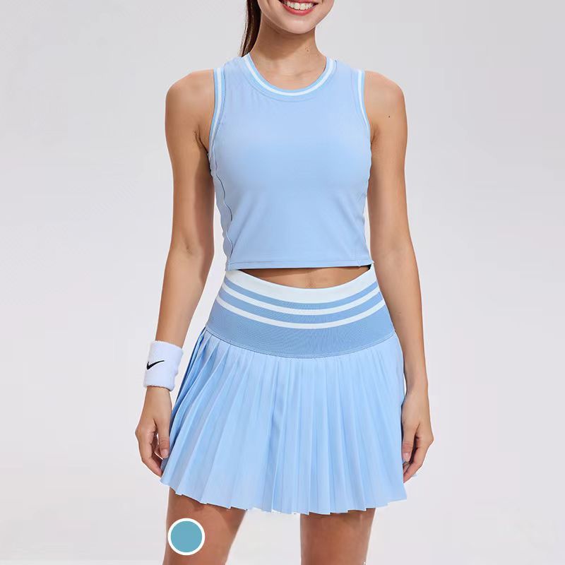 Nuevo juego de tenis de verano de cuello redondo fijo chaleco de taza cojín y cintura alta juego de falda de tenis de pliegues