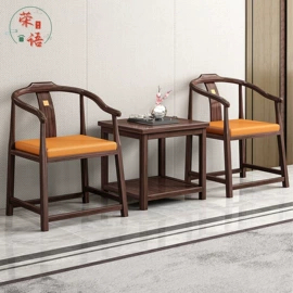 实木床;实木沙发;餐桌