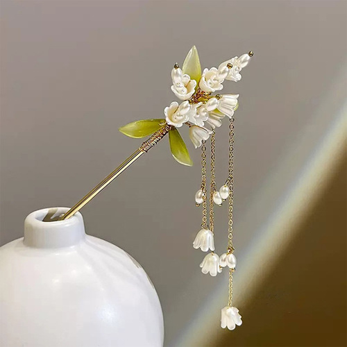 Changyue Jinming's same style pearl lily of the valley flowers and leaves tassel hairpin elegant hairpin elegant hair accessories wholesale