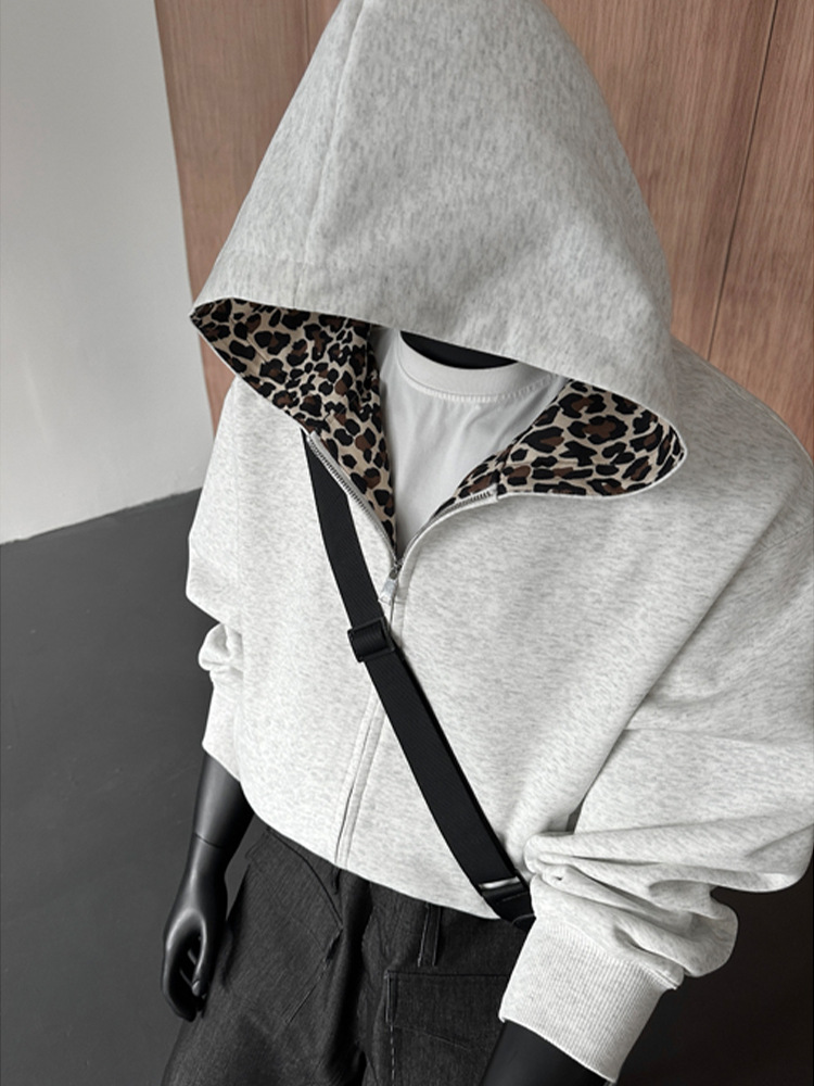 Felpa con cappuccio uomo american retro stampa leopardata_voghion.com