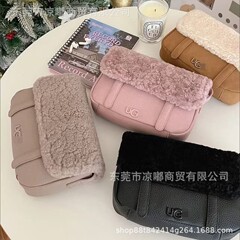 2025秋冬新款毛毛包U邮差包g羊羔毛绒包小方包单肩斜挎包潮流