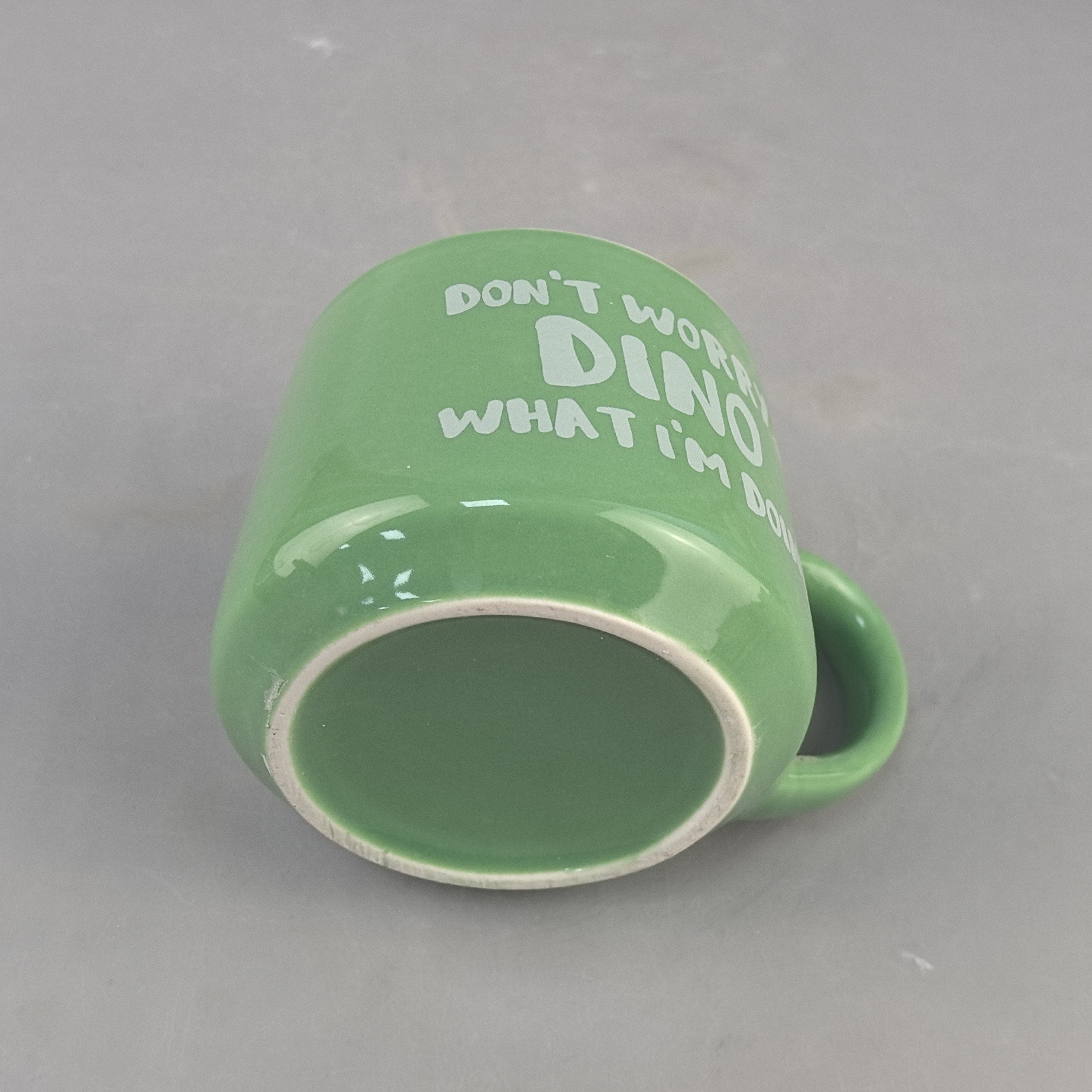 Taza de agua de cerámica de dibujos animados lindo taza 3D taza de dinosaurio taza de café verde taza de dinosaurio creativo