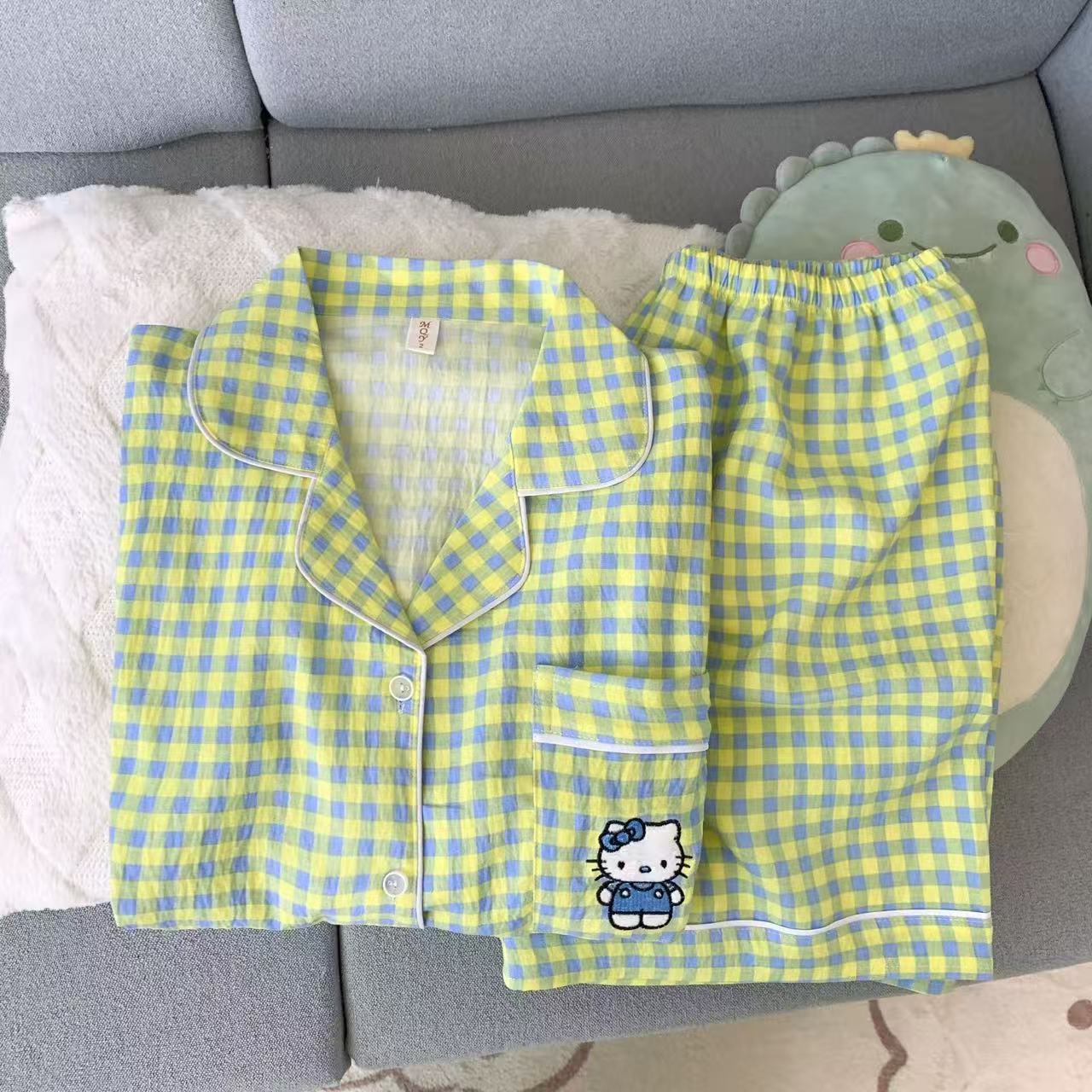 643