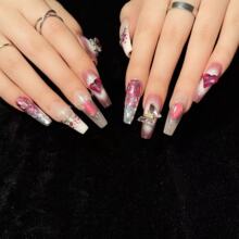 �����ֹ��׌��ķۼt΢�������@����Ů�LҺ�B���������p�����״���