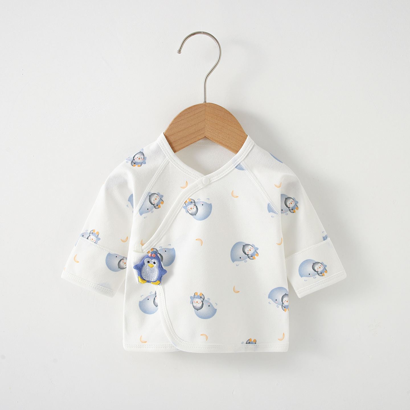 Baby half-back shirt, Class A pure cotton, 0-3 months newborn clothing, spring and autumn style monk-style top for newborn babies