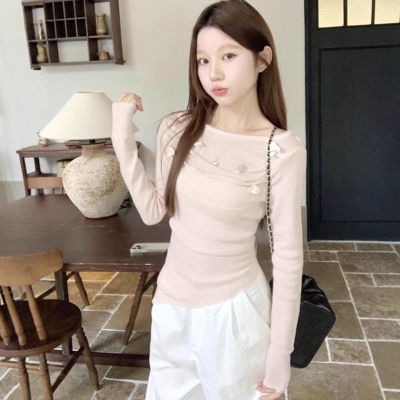 Three-dimensional Rose Flower Pleated Top Women's Autumn and Winter Design Sense French Niche Western Style Chic Beautiful Sweater