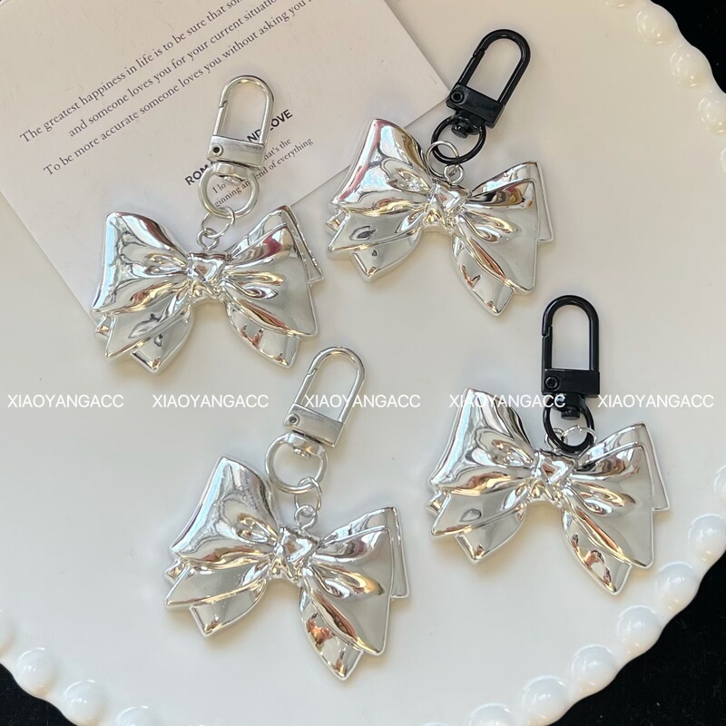 Metal Style High-End Silver Bow Keychain Niche Design Bag Pendant Accessories Girlfriend Gift