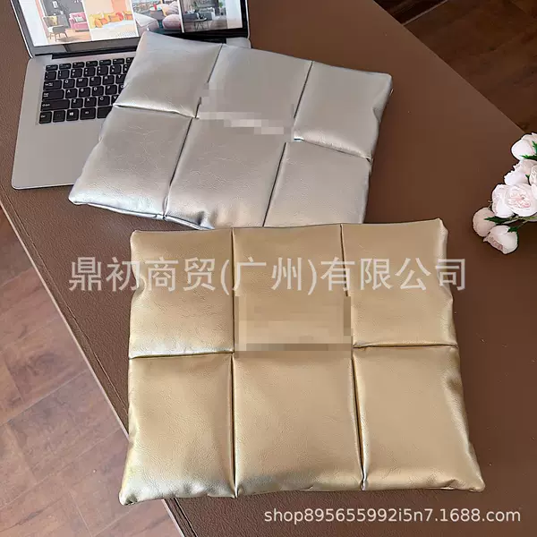Magnetic Buckle Pu Pillow Bag Makeup Artist Bag 14inch Computer Sleeve Bag Storage to Prevent Bumps and Scratches