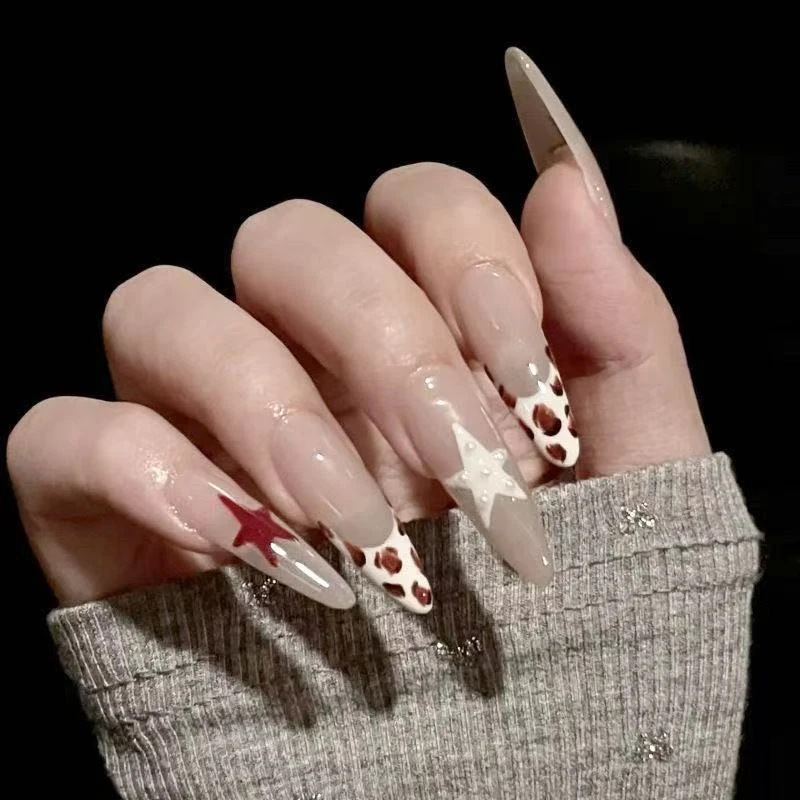 Minimalist French-Style Star and Leopard Print Nail Tips for a Cool and Sweet Look, Medium Length
