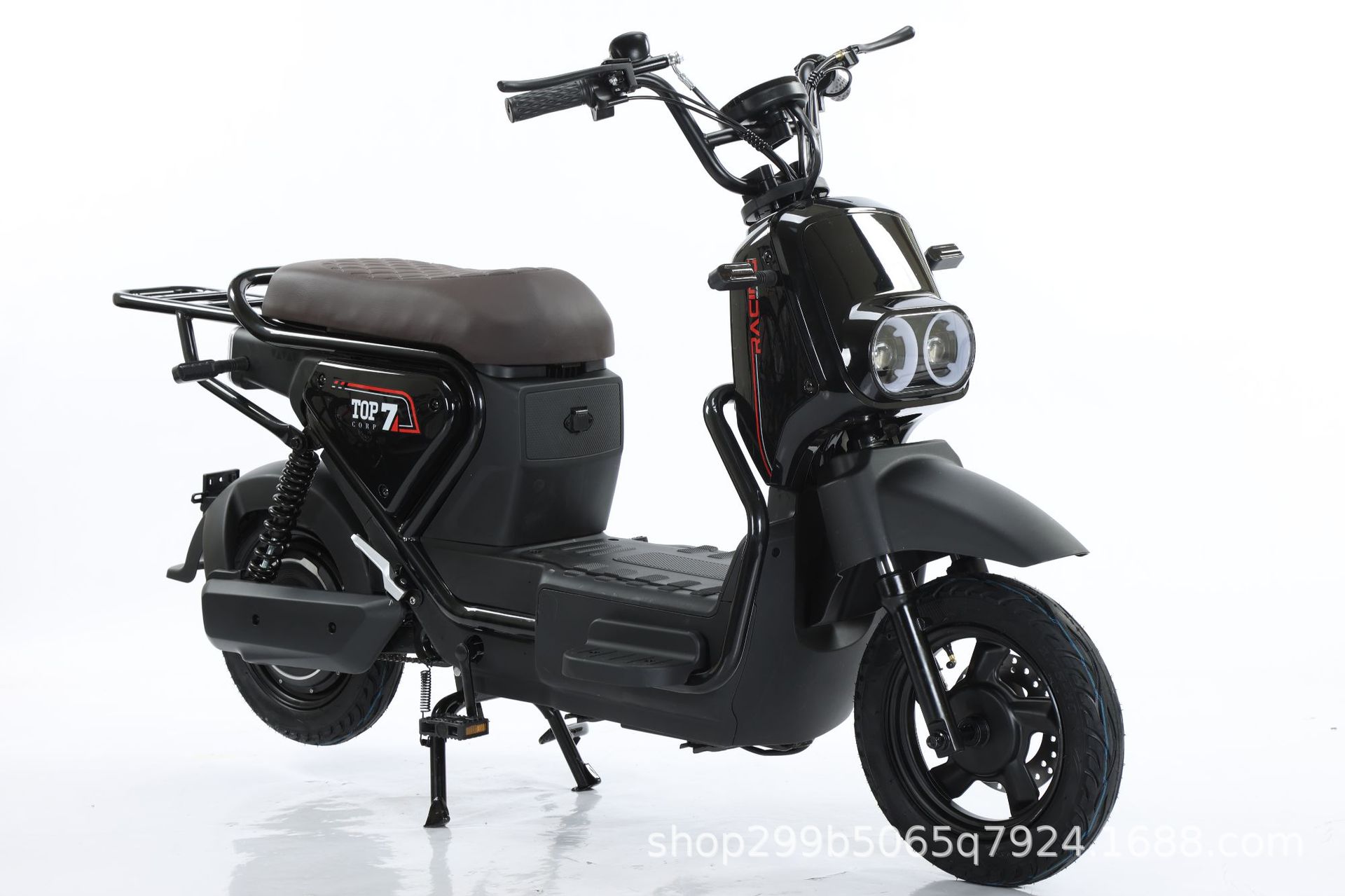 쿠마 알몸 자동차, 배터리 없음, 충전기 없음