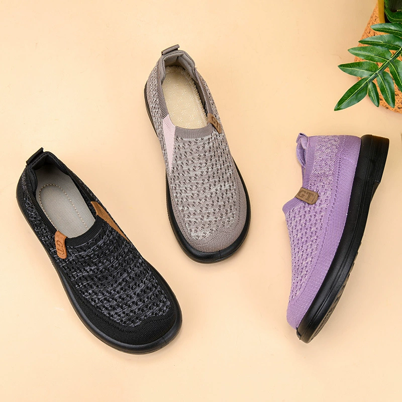 Весенне-осенние мягкие тканевые туфли в стиле старого Пекина 2025 года, нескользящие, на толстой подошве, дышащие, повседневные.