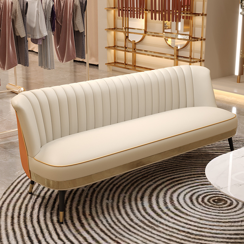 Sofá pequeño lujoso nórdico minimalista tienda de ropa de dormitorio red red doble sofá de tres personas salón salón sala de espera silla