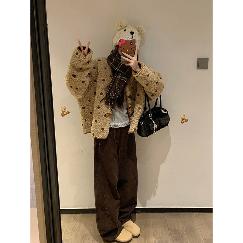 Korean-Style Retro Lazy Style Polka Dot Fur Coat for Women, Early Spring Design for Petite Figures, Long-Sleeve Lambswool Top Korean-Style Retro Lazy Style Polka Dot Fur Coat for Women, Early Spring Design for Petite Figures, Long-Sleeve Lambswool Top