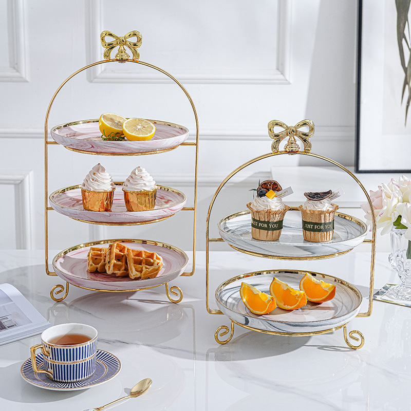 Plato de fruta de doble capa de estilo europeo mesa de café de sala de estar creativa soporte de pastel de múltiples capas mesa de postre de té de la tarde bandeja de postre de caramelo