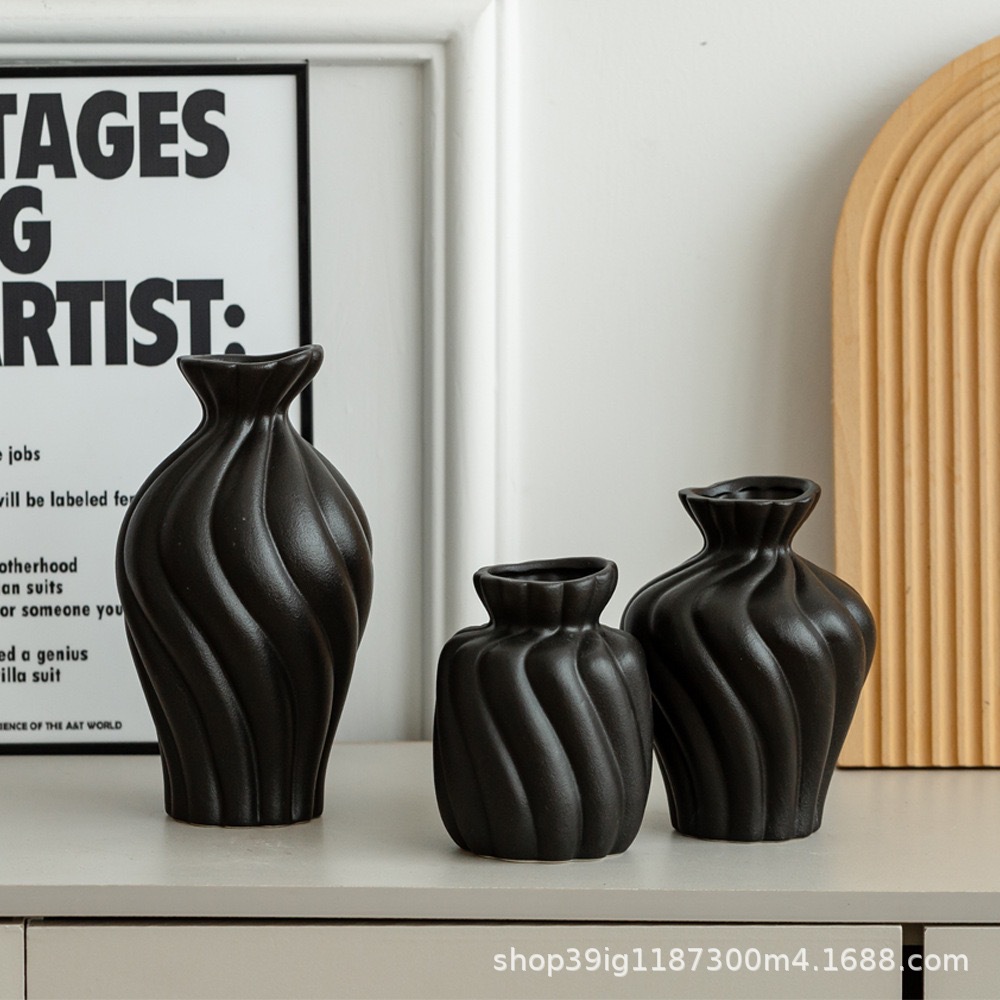 Conjunto de tres piezas con diseño de ondas de agua (negro)