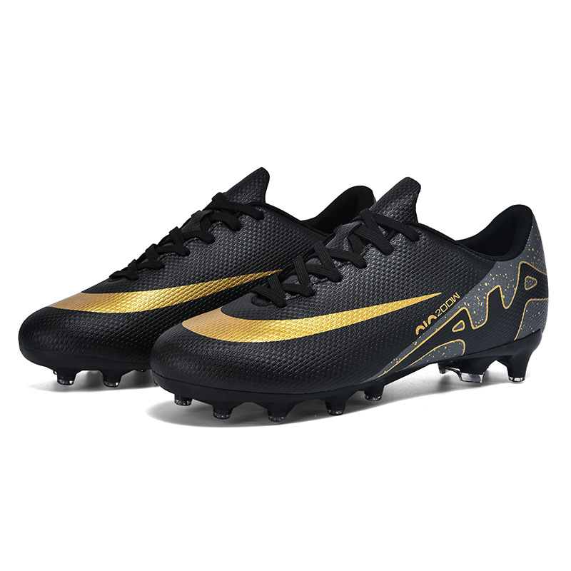 Zapatos de fútbol de alto nivel transfronterizos anti-deslizante para hombres y mujeres zapatos de entrenamiento de fútbol de clavos profesionales al por mayor