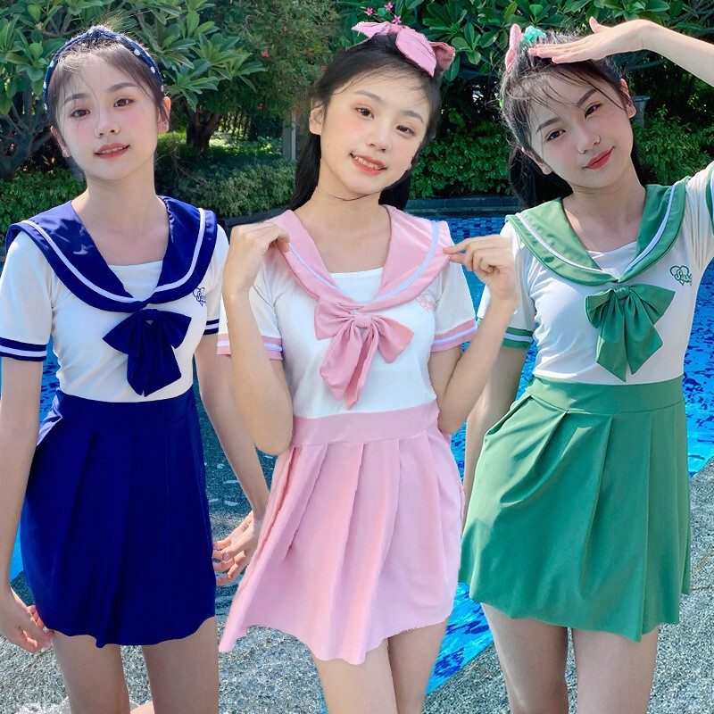 Girls' swimsuit medium and large children's one-piece dress Western style student with chest pad development children's swimsuit 2024 New Wholesale
