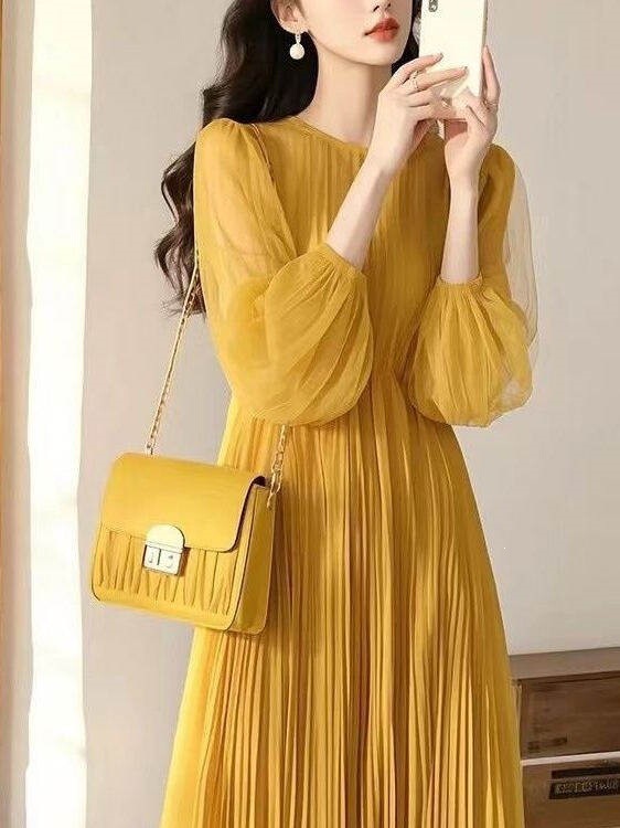 Early Spring, the Strong Aura of a Mature and Elegant Woman, Long Dress with a Luxurious and High-End Feel, Elegant and Appropriate Blue Chiffon Dress