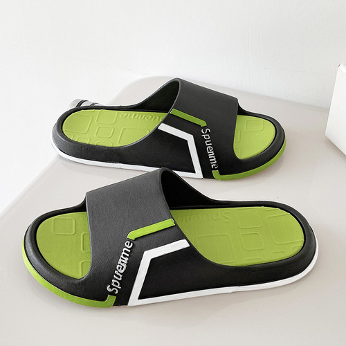 Hottest Selling Thick Sole Men's Outdoor Summer Home Bathroom Non-Slip Couple Slippers for Men Summer Outdoor Wear Trendy