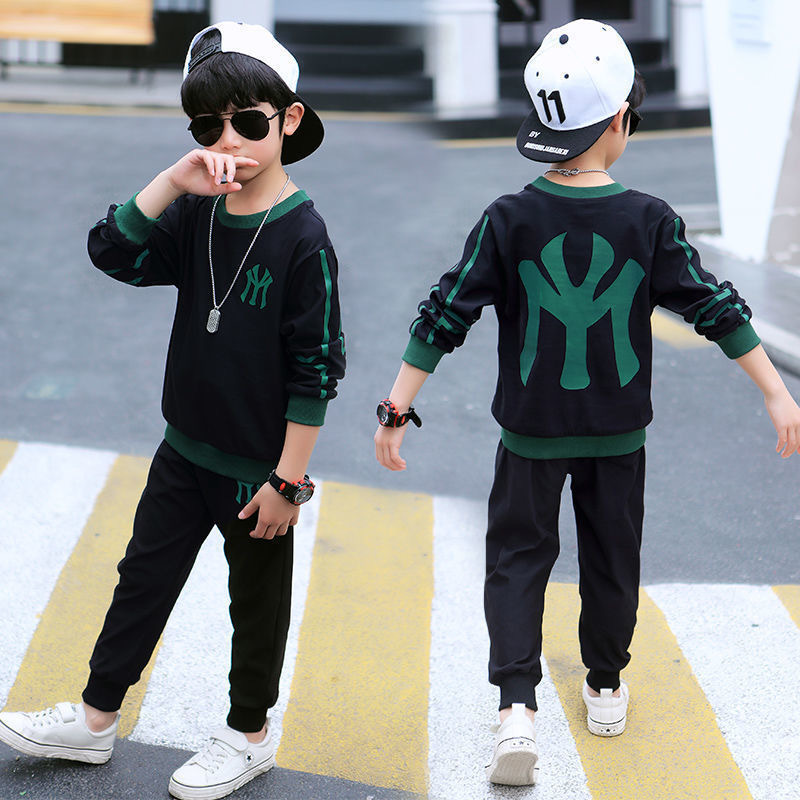 Warm autumn set for boys